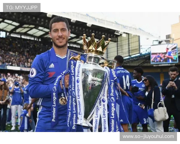 全球最迷人的三大足球明星谁能占据榜首吸引最多粉丝的目光 全球最迷人的三大足球明星谁能占据榜首吸引最多粉丝的目光